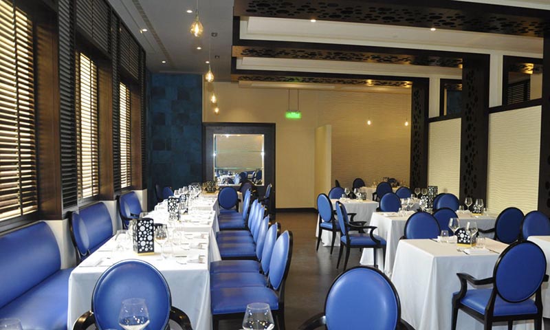 la-pergola-gulf-hotel-adliya-restaurant-1-1