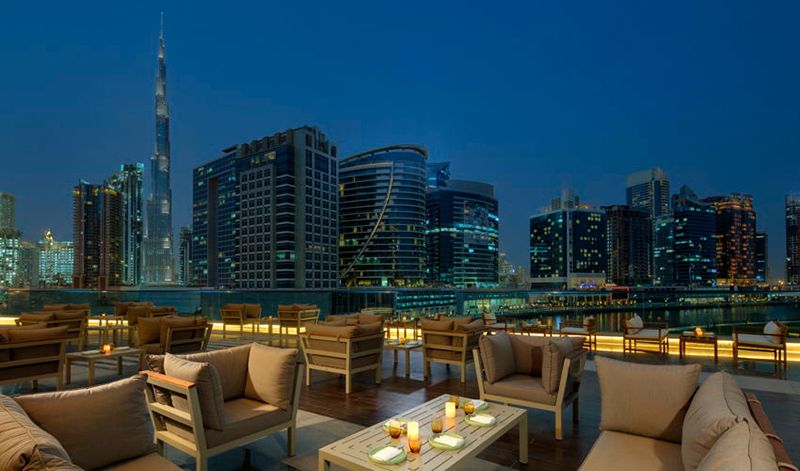 firelake-grill-house-cocktail-bar-radisson-blu-hotel-dubai-waterfront-